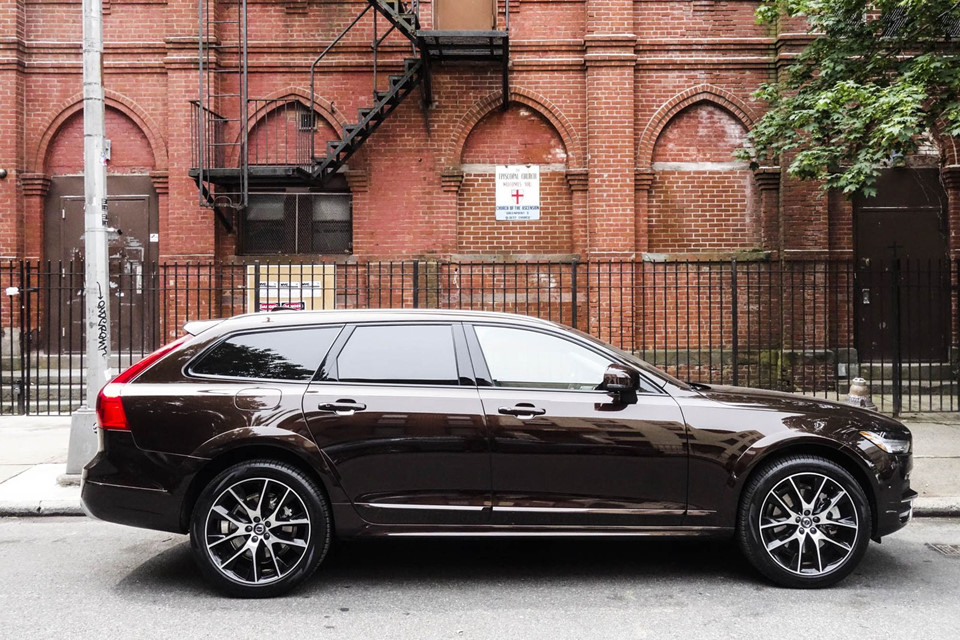 Những mẫu xế hộp đỉnh nhất năm 2017